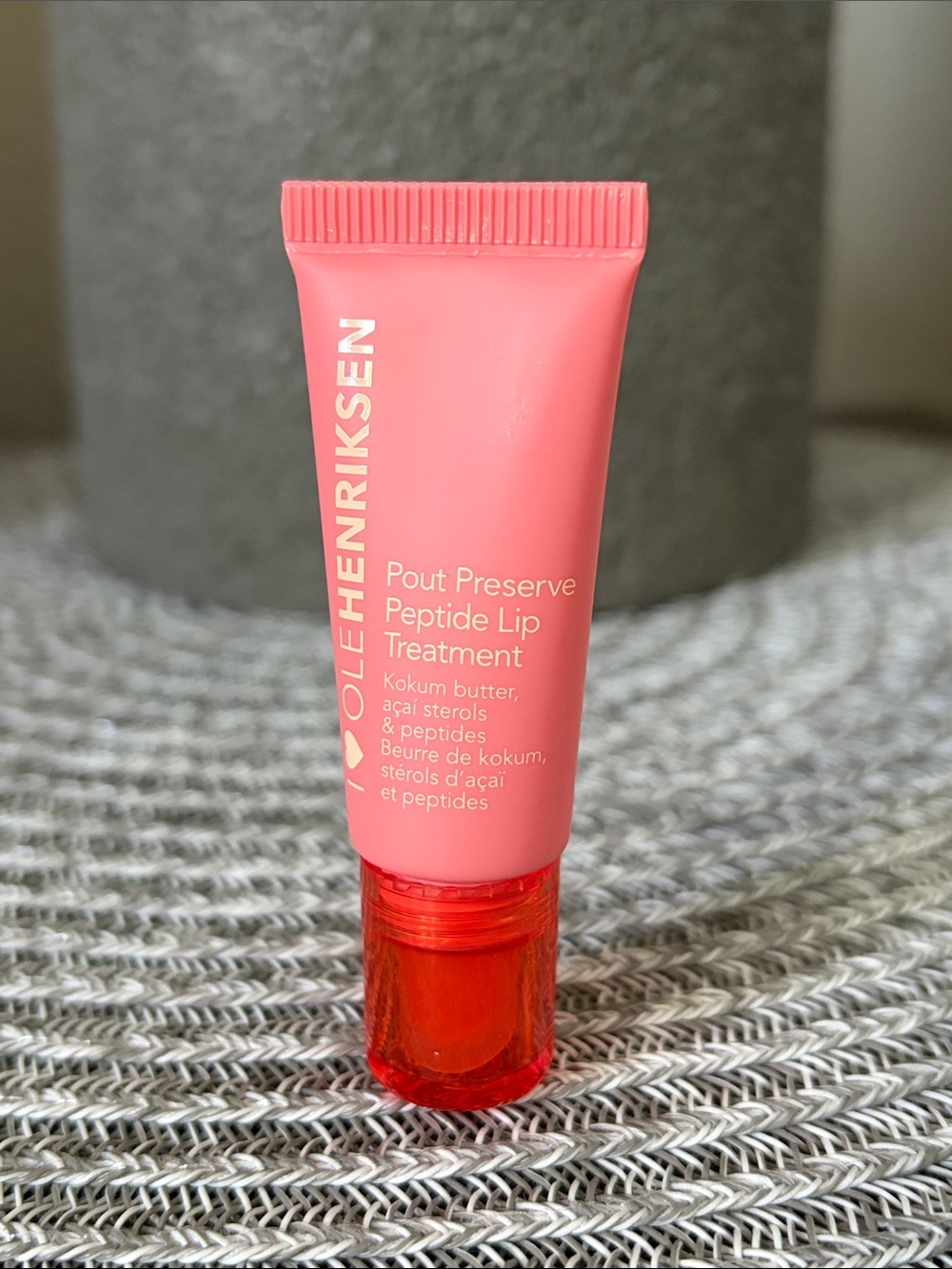 â¤ď¸$9 NWT Ole Henriksen Pout Preserve Peptide Lip Treatment 7ml